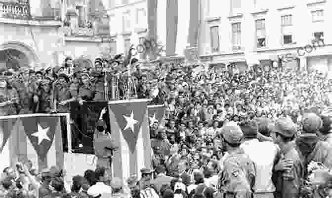 A Historic Photograph Of Cuban Revolutionary Leader Fidel Castro Addressing A Crowd During The Cuban Revolution The Cuban Revolution (Perspectives On Modern World History)