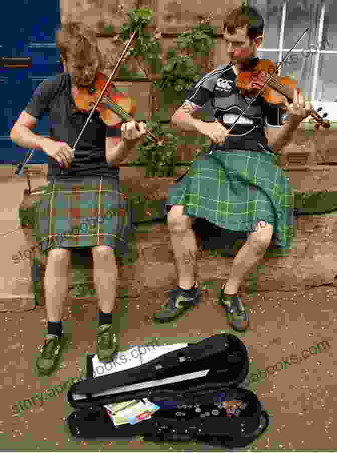 A Scottish Fiddle Player Performing In A Traditional Setting Violinist S Guide To Scottish Fiddling