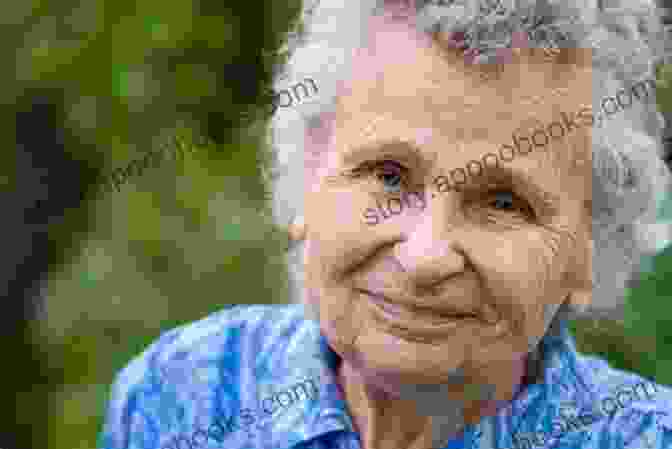 An Elderly Woman Smiling Elderly Life: 15 Things You Must Know About The Elderly