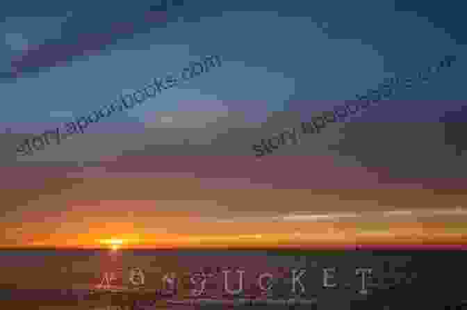 Vibrant Colors Of Sunset Over Nantucket Sound Moon Cape Cod Martha S Vineyard Nantucket (Travel Guide)